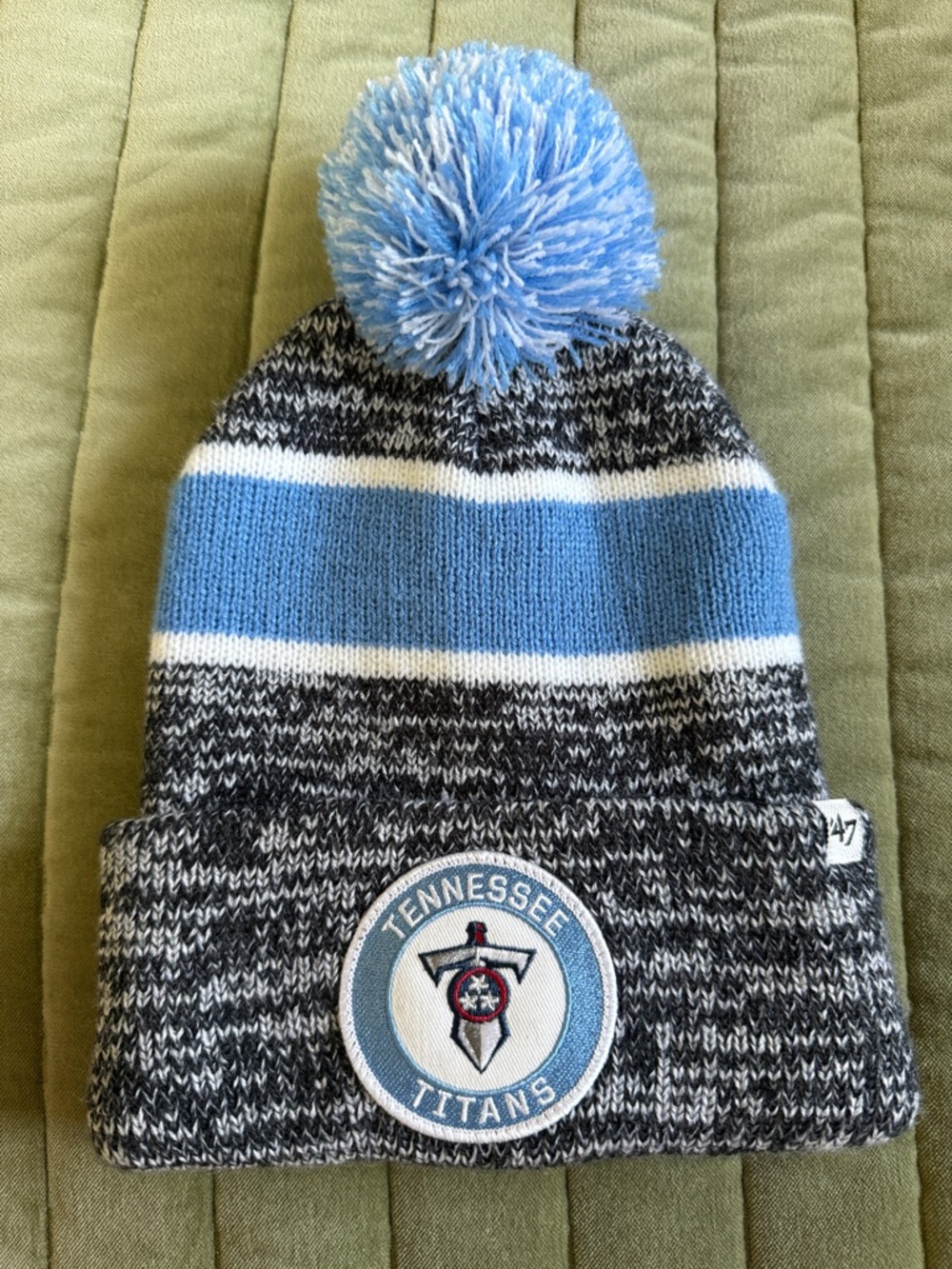 Tennessee Titans Pom Beanie - Gray & Light Blue
